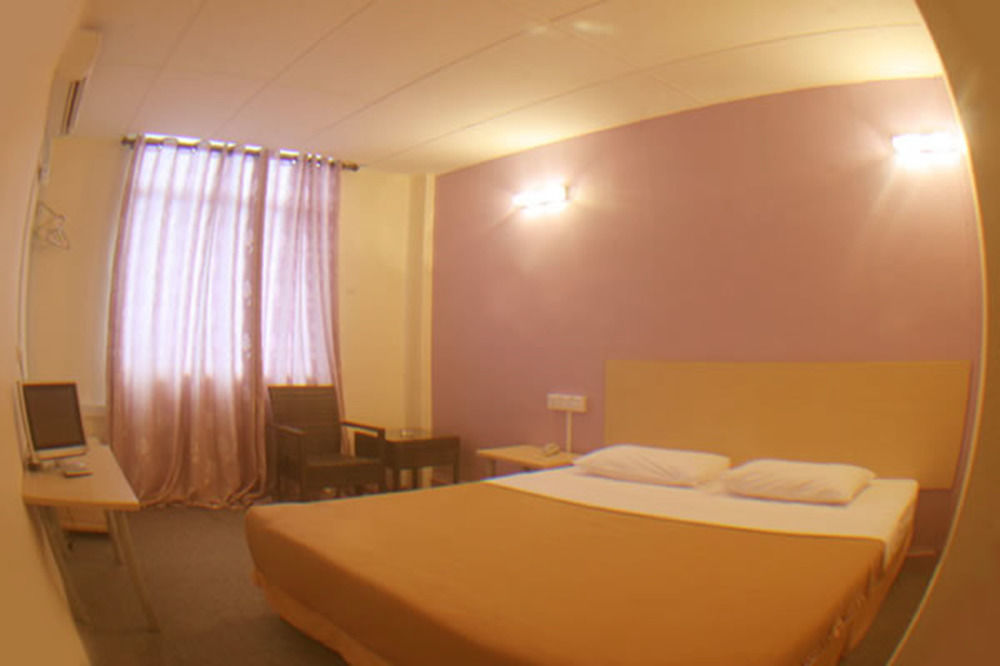 Sri Indar Hotel